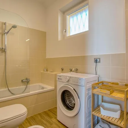 Cozy In With Wifi Apartman Bogliasco